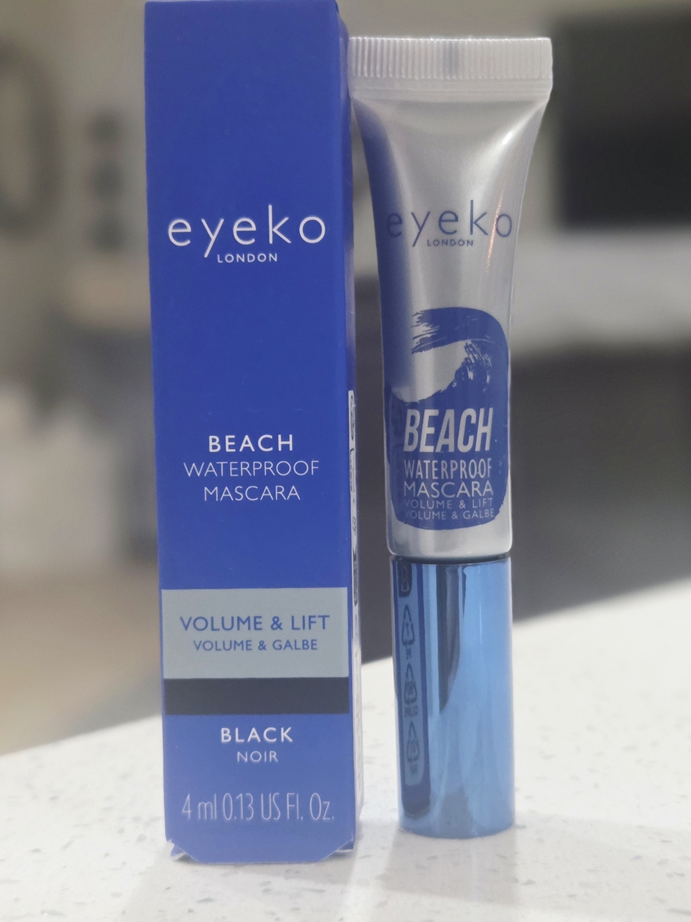 Eyeko Beach Waterproof Mascara - Black (Volume & Lift)